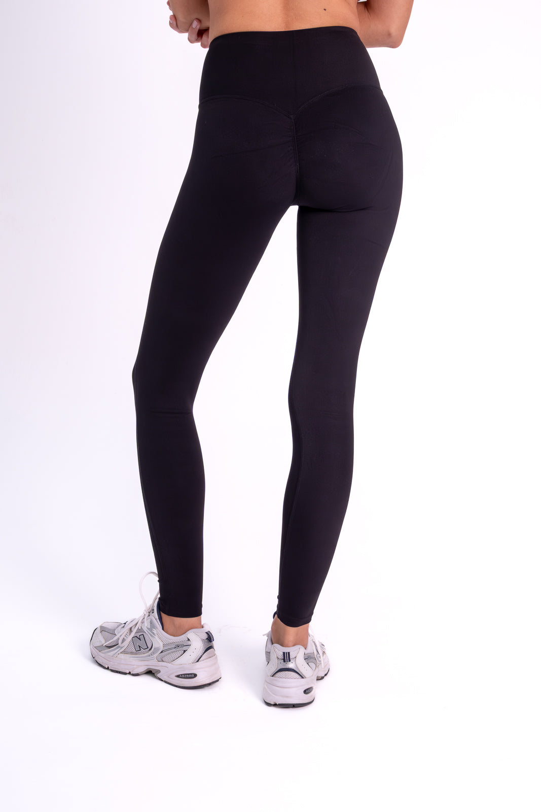 Soft Sculpt Leggings — Black