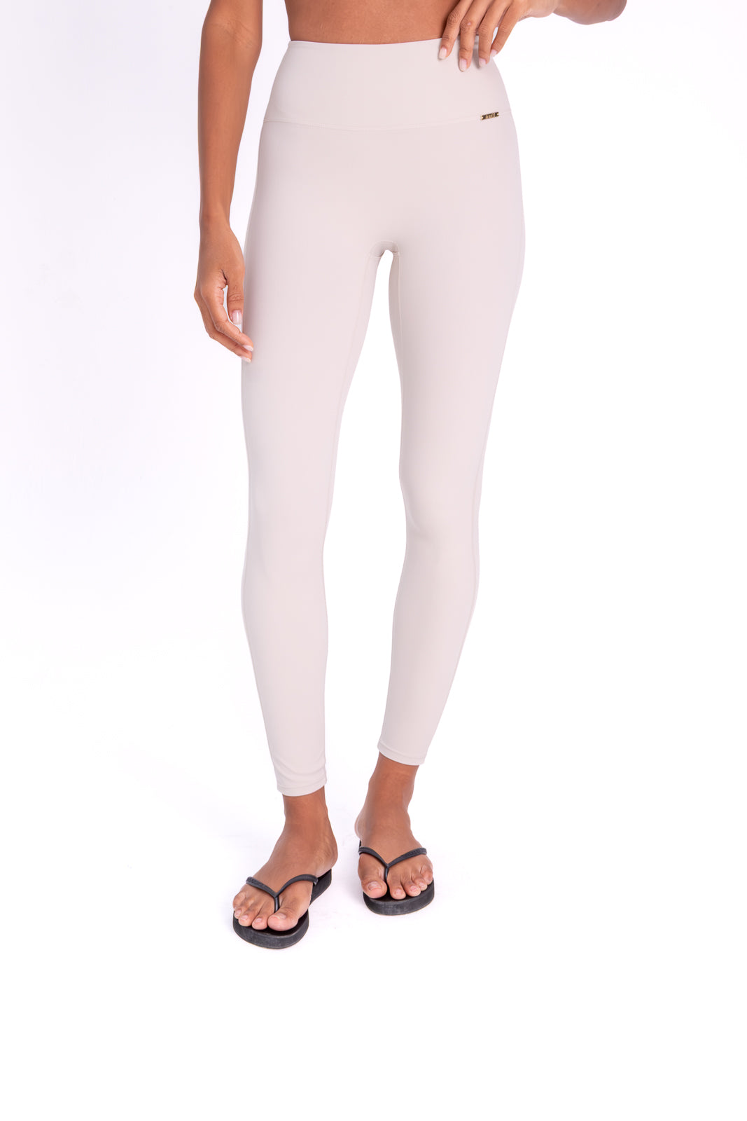 Soft Sculpt Leggings — Sand